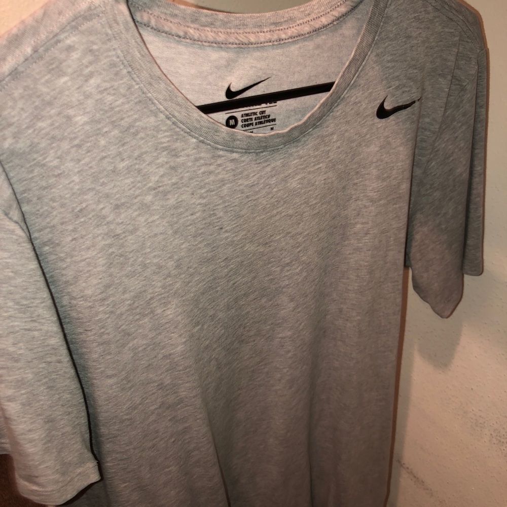 Nike dri fit grey heather tee medium